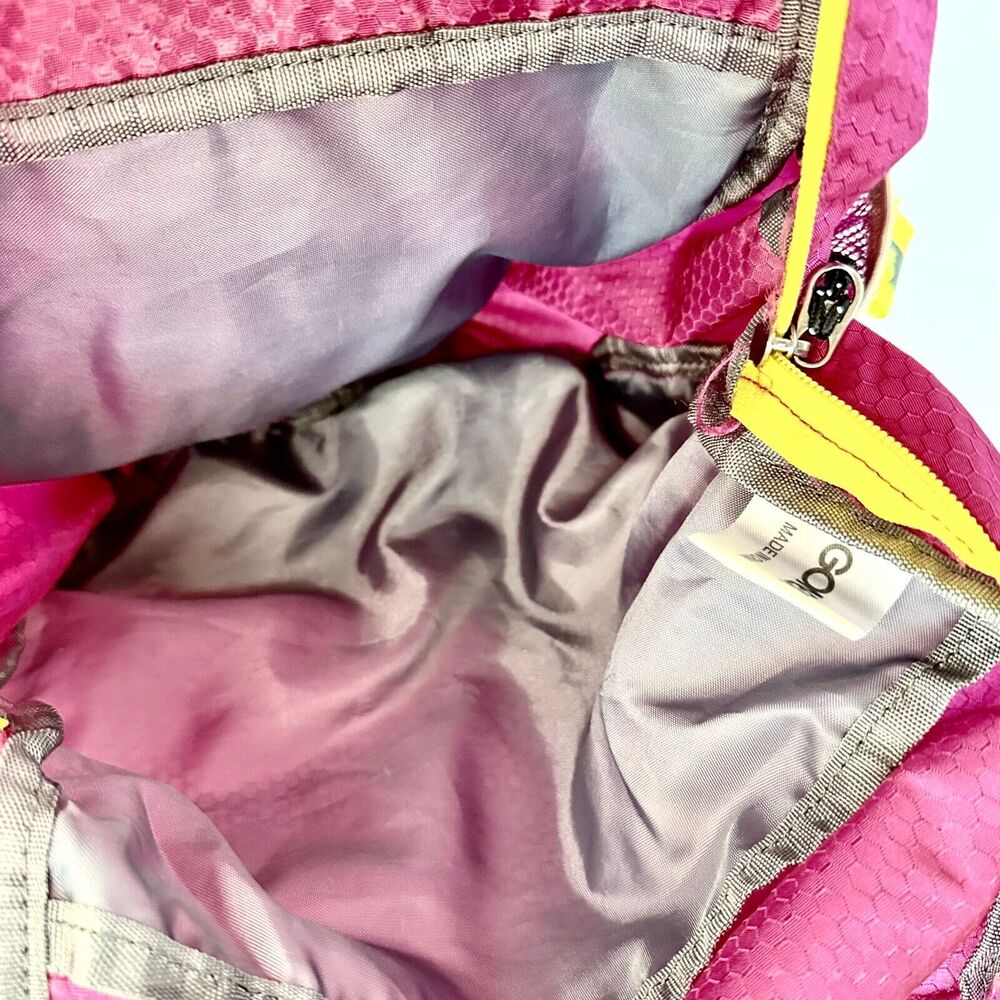 Gonex Pink Lightweight Packable Backpack Handy Foldable - Picture 4 of 5